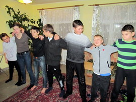 Children's English camp in Rahiv