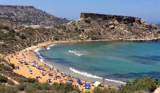 Пляж Айн Туффиха на Мальте