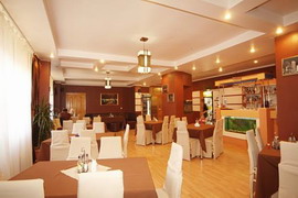 Ресторан в отеле Европа в Рахове