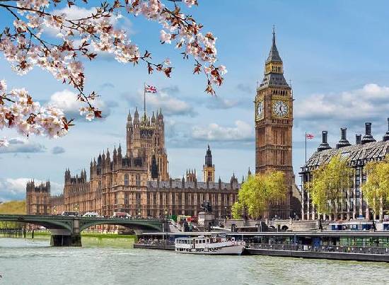 Захоплююча англомовна розвивальна програма навчання та відпочинку в Англії